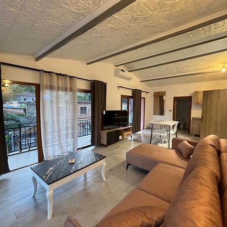 Përmet Sajmir Suites מראה חיצוני תמונה