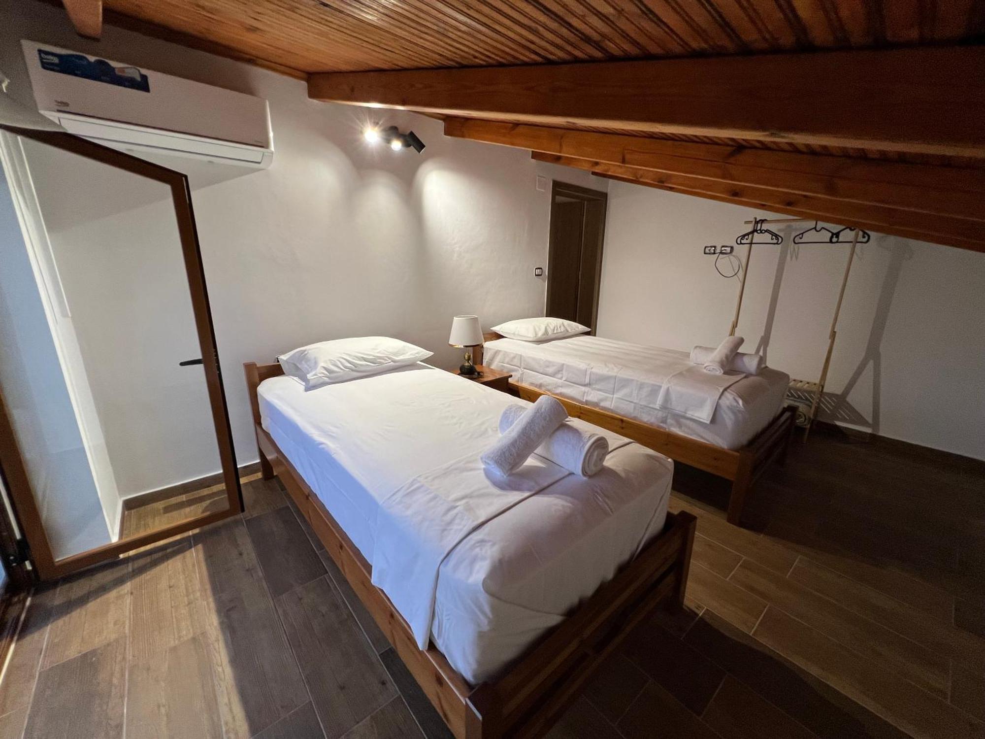 Përmet Sajmir Suites מראה חיצוני תמונה