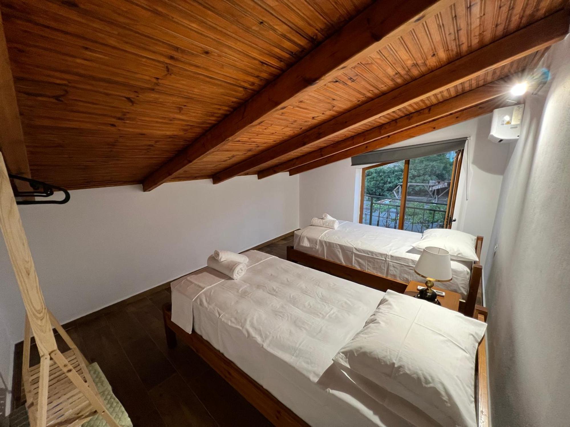 Përmet Sajmir Suites מראה חיצוני תמונה